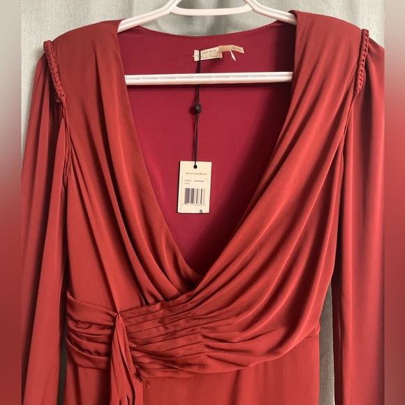 Leon Max Gorgeous Dress - Picture 2 of 5